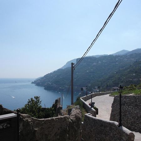 Casa Vacanze Nonno Aldo Minori Exterior photo