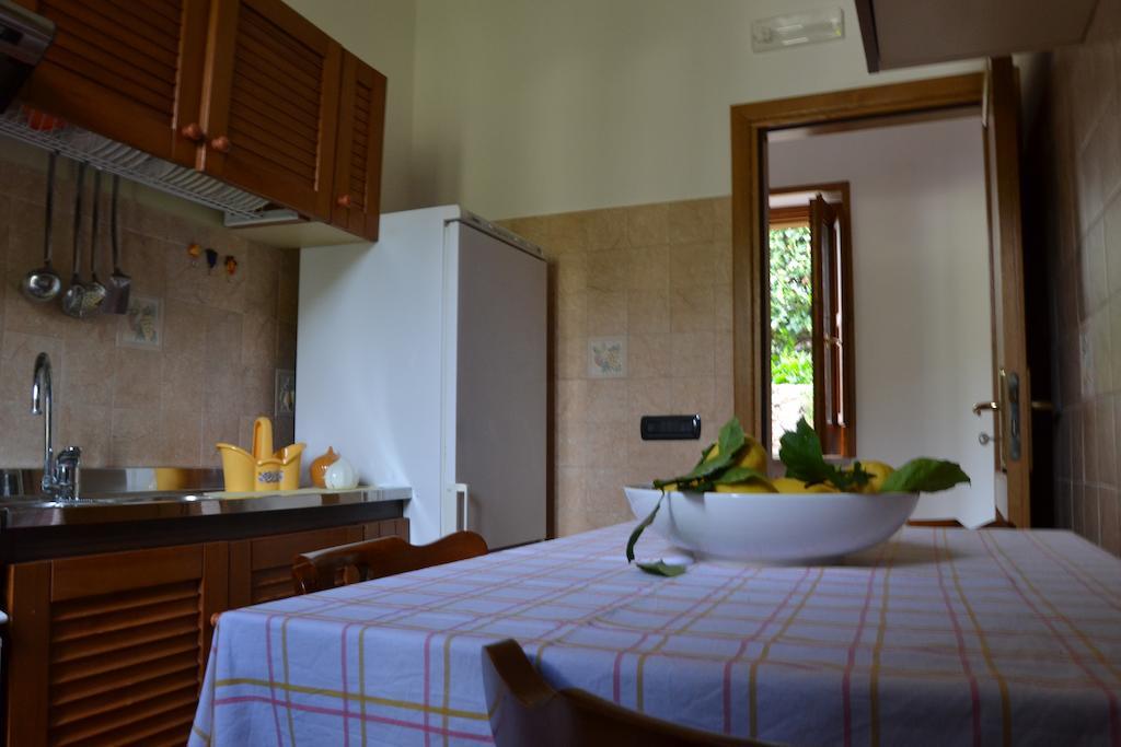 Casa Vacanze Nonno Aldo Minori Exterior photo